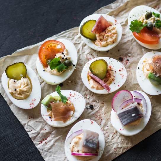 Яйця з начинкою