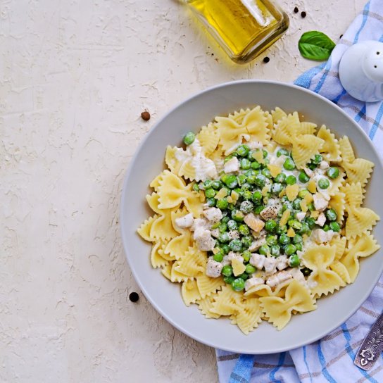 паста фарфале с беконом