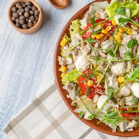 Салат з пекінської капусти