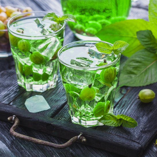 компот із аґрусу