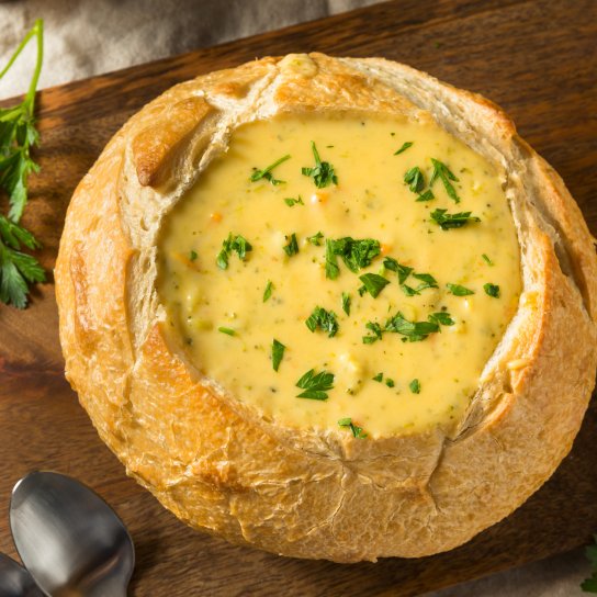 Жульєн з куркою у булці