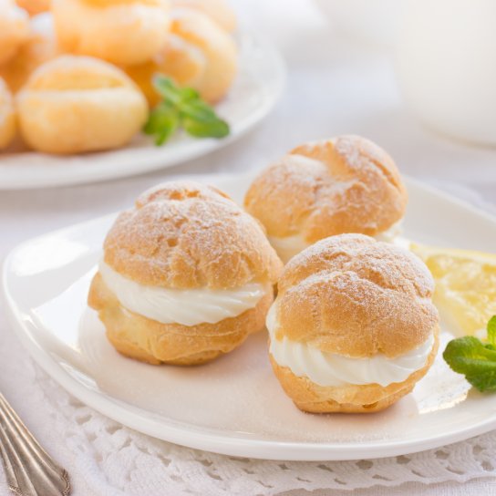 Bocadito de nata, іспанські профітролі