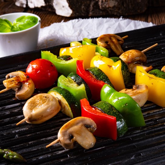 Овочеві шашлички на грилі