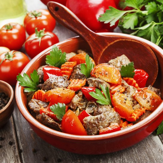 Печінка по-тайськи з овочами