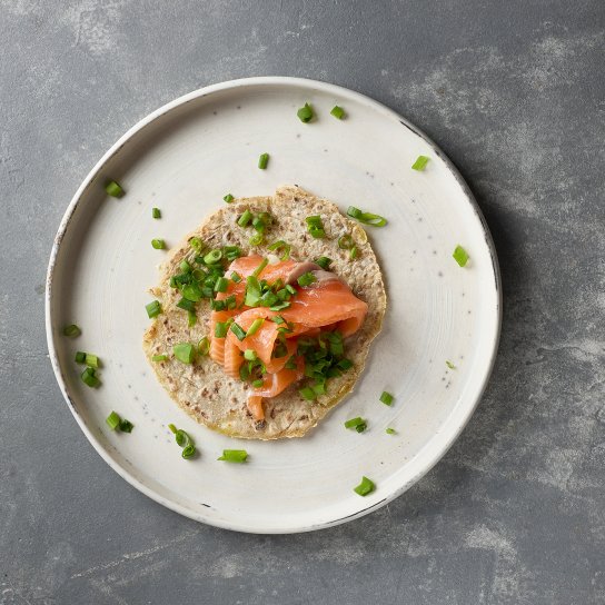 норвезькі картопляні коржики з лососем