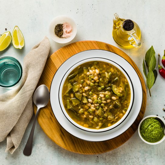 Суп мінестроне з песто рецепт