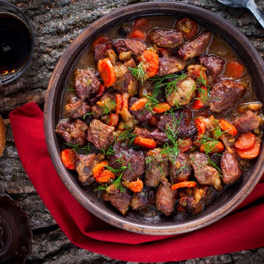 Яловичина з пряником і хлібом