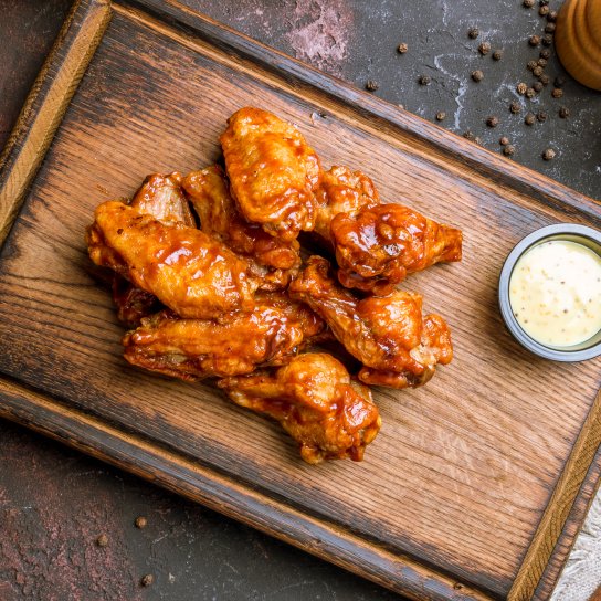 Курячі крильця в медовому соусі