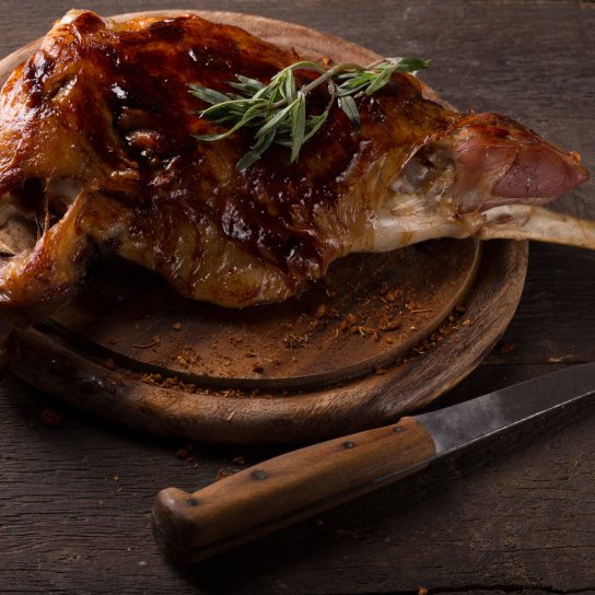 бараняча нога, запечена