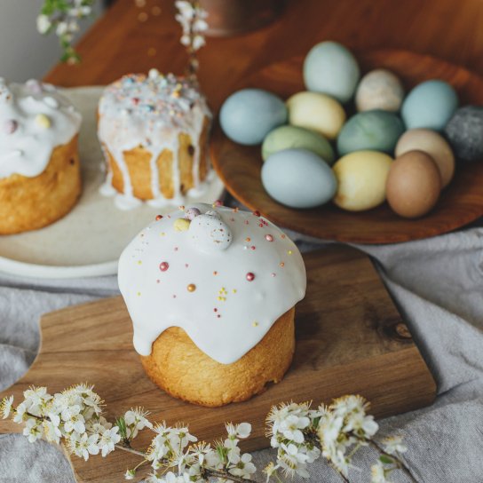Паски з маковою начинкою