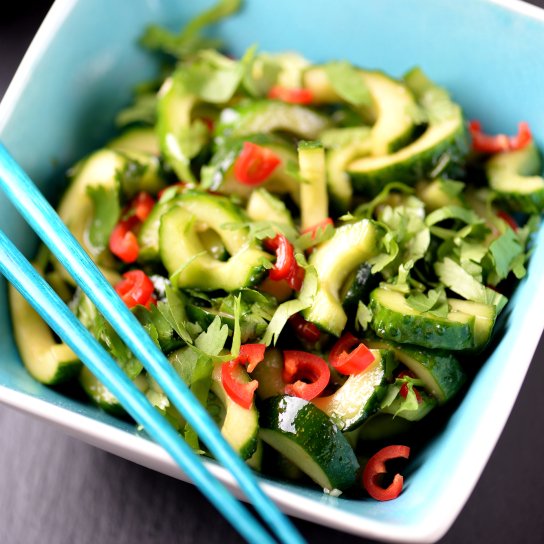 Огірковий салат