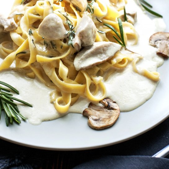 Паста з грибами
