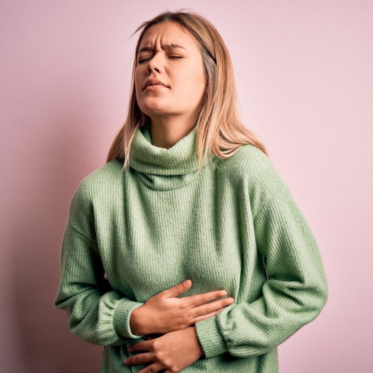 Болить печінка