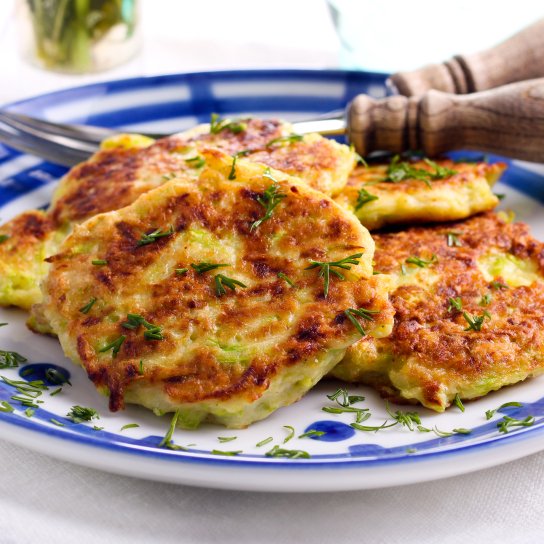 Кабачкові оладки з сиром фета