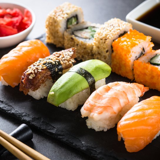 Суші та ролі