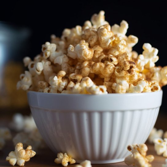 Попкорн з медом, корицею