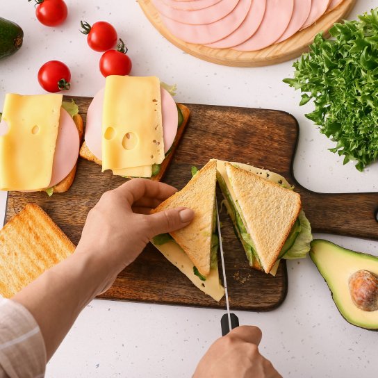 Страви з лікарською ковбасою