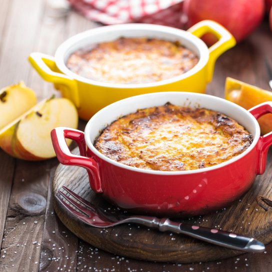 Пісна яблучна запіканка з кускусом