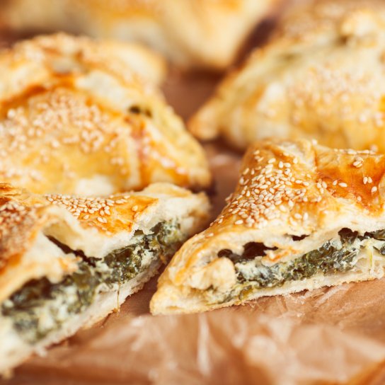 Пиріг зі шпинатом і фетою