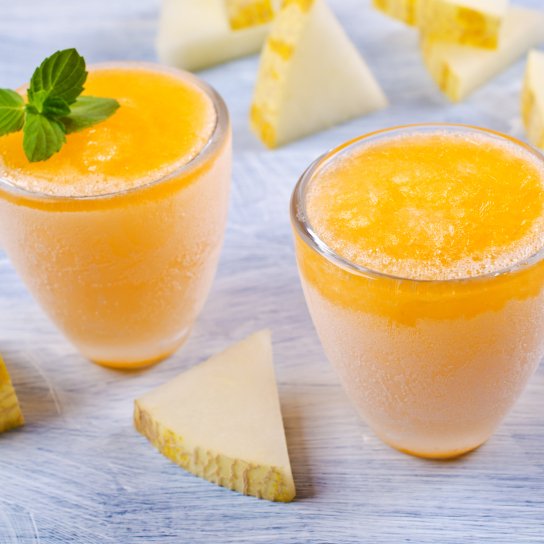 Заморожений десерт з дині