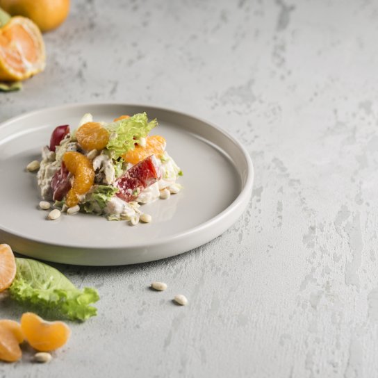 Салат з куркою і мандаринами