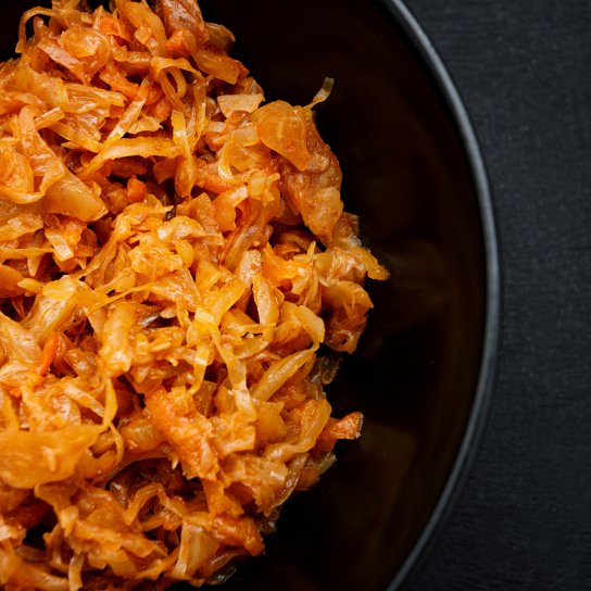 Тушкована капуста