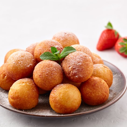 Сирні пончики