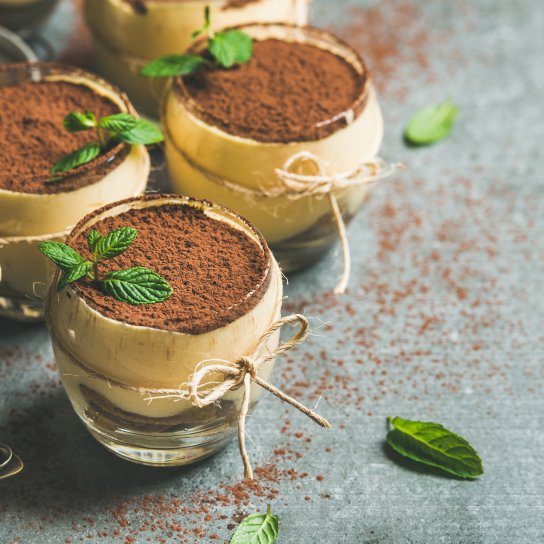 Тирамису с листочком мяты