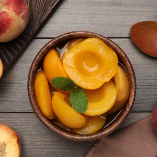 Консервовані нектарини