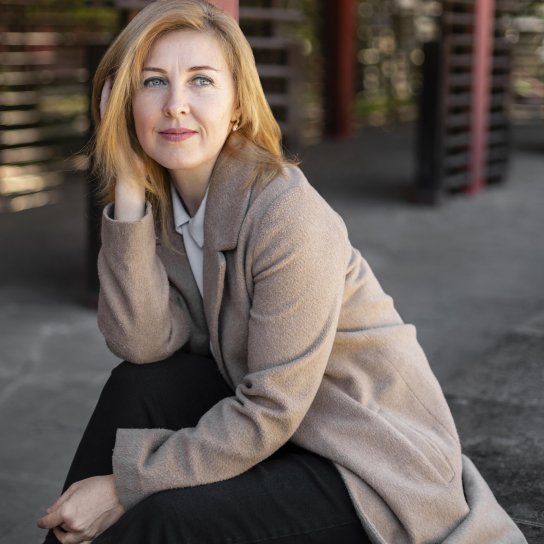 Жінка середнього віку