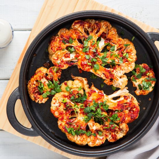 Стейки з цвітної капусти під сиром рецепт