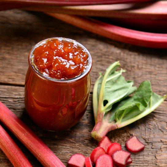 Варення з ревеню