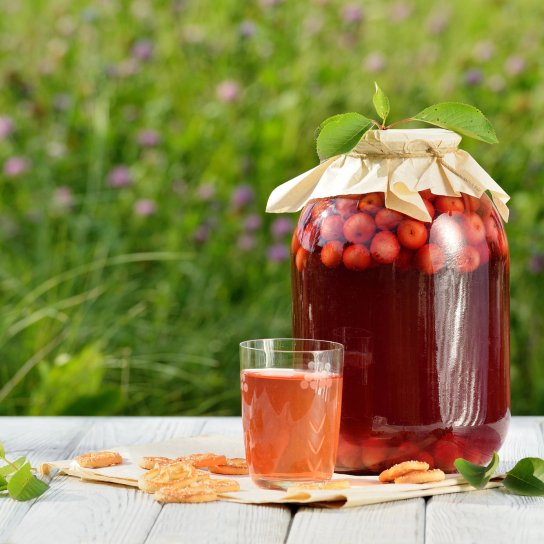 Компот з вишень