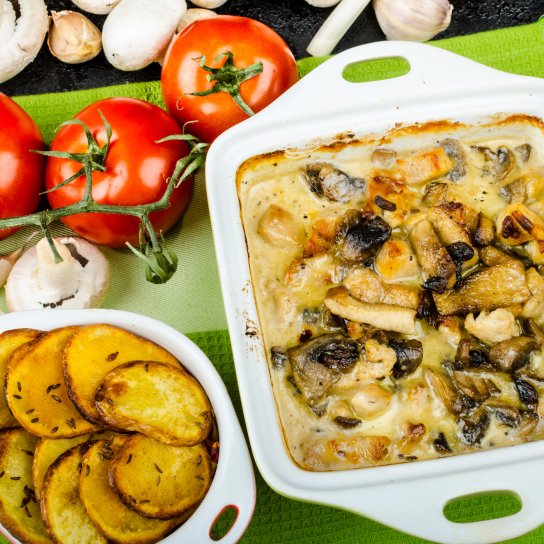 Скумбрія під картопляною шапкою