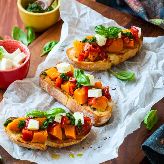 Брускетты с тыквой