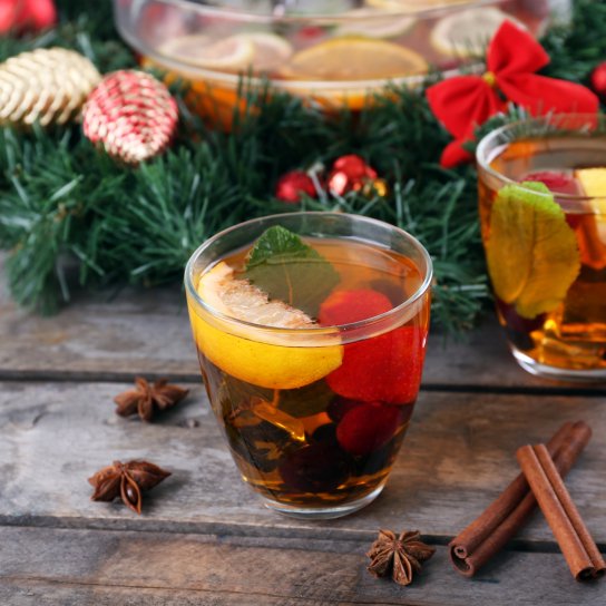 Ром, бренди и вино: готовим нетрадиционную сангрию