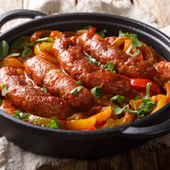 домашня ковбаска з болгарським перцем