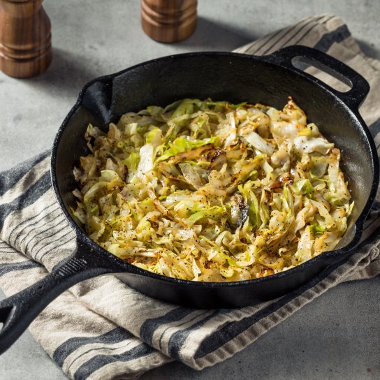 Тушкована капуста