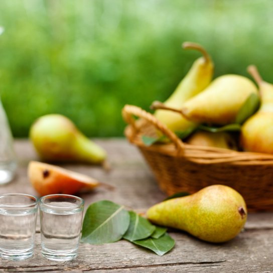 груші, грушова настоянка