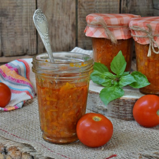 Лечо в банках на зиму