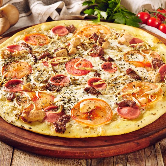 Піца з картопляного тіста