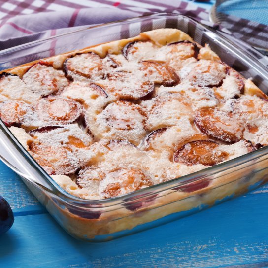 Сливовий пиріг з кремом