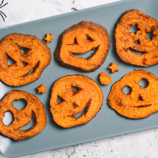 Закуска з картоплі у формі гарбузів