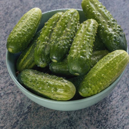 Малосольні огірки від Пави