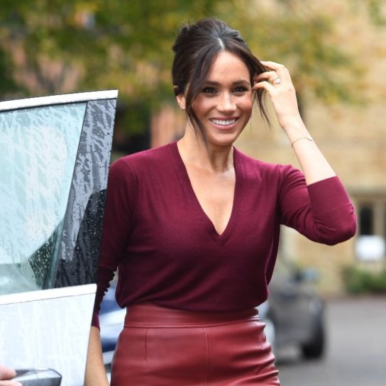 Меган Маркл виходить з авто
