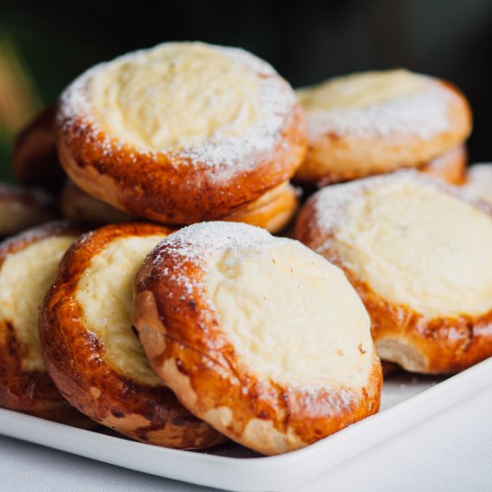 Сирні ватрушки