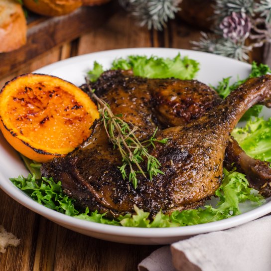 Тушковані качині ніжки рецепт