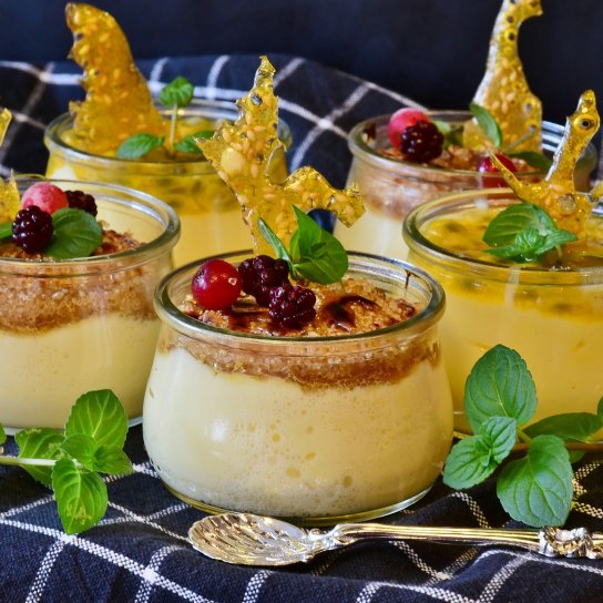 Десерт с соленой карамелью