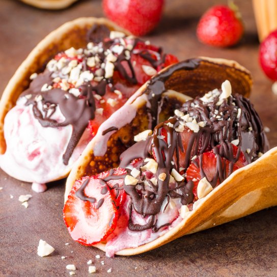 Солодкі тако з фруктами