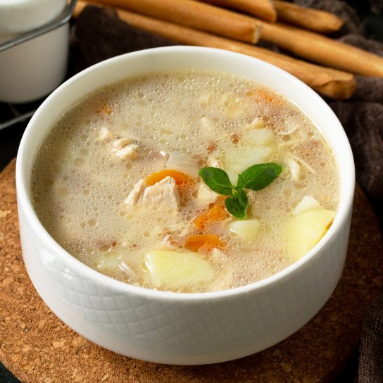 Суп з куркою